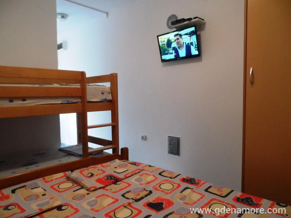 Milosavljevic Apartmani, Apartman 1, privatni smeštaj u mestu Dobre Vode, Crna Gora